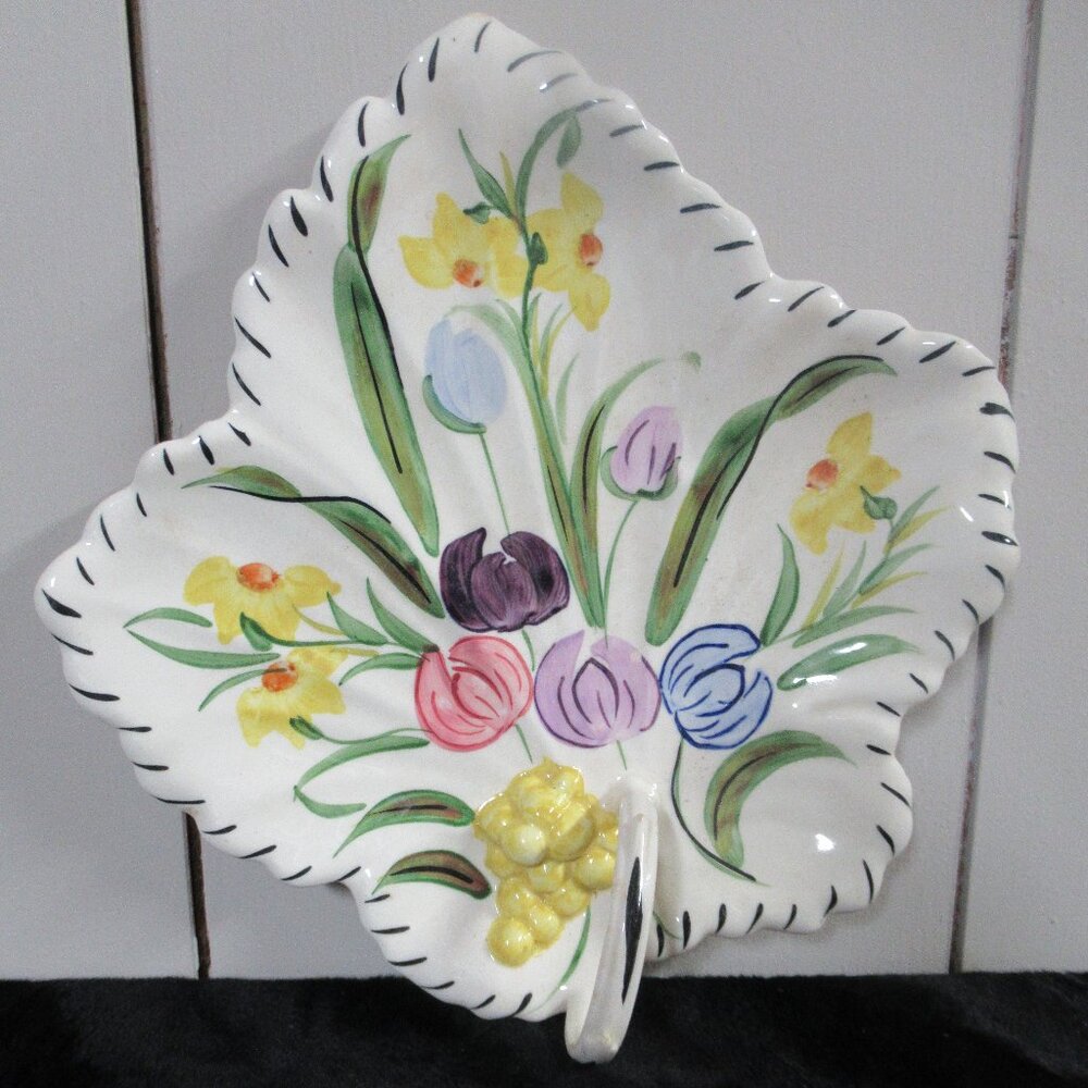 Vintage Dish Blue Ridge Maple Leaf (imperfect)